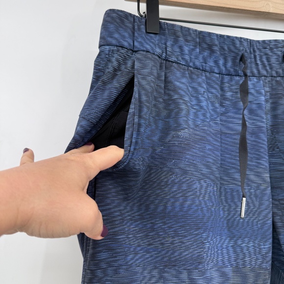 Lululemon Pants Women 10 Blue 7/8Length Pull On Elastic Drawstring Waist Stretch - Picture 2 of 12